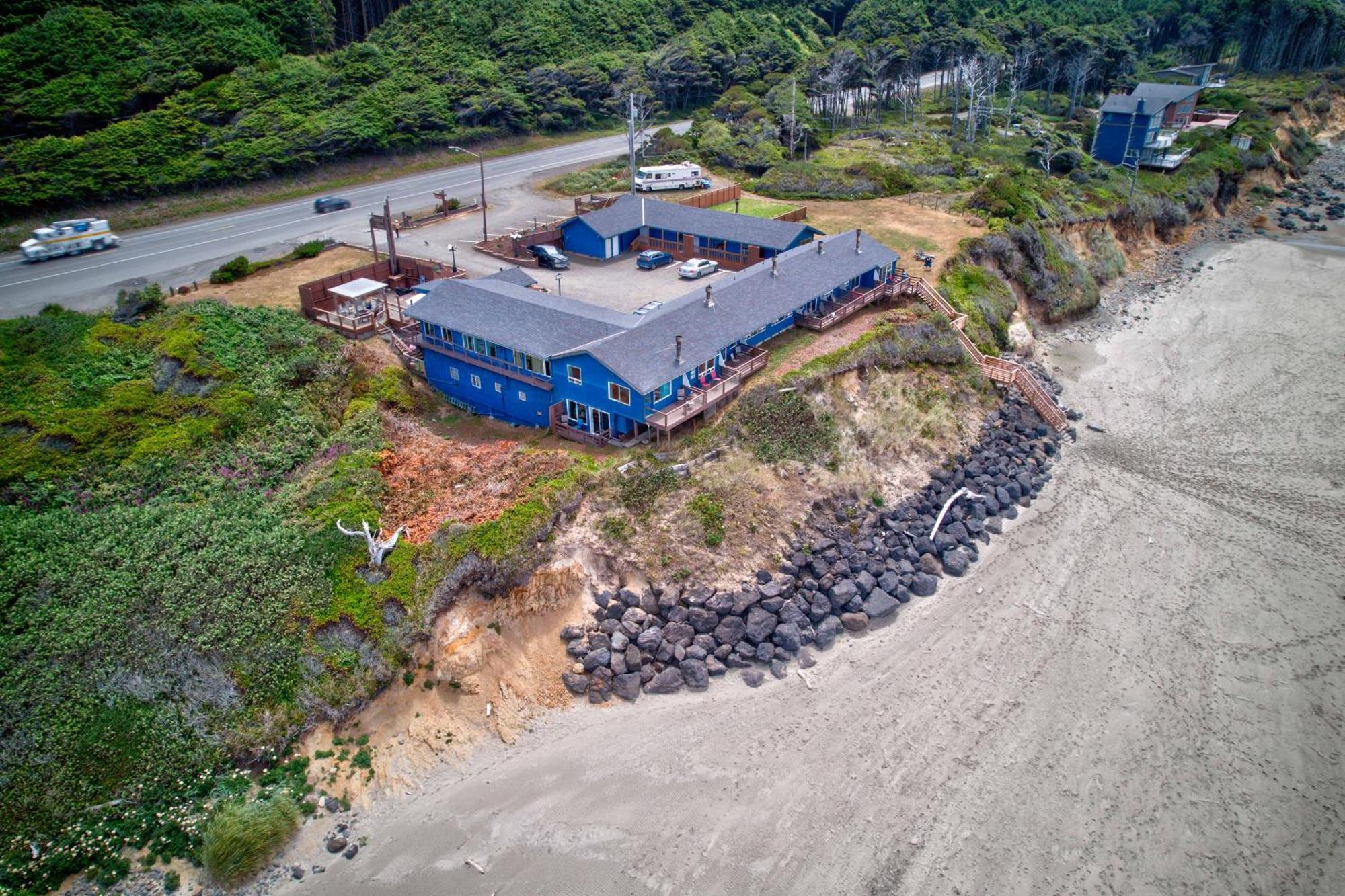 Moolack Shores Inn Newport Exterior photo